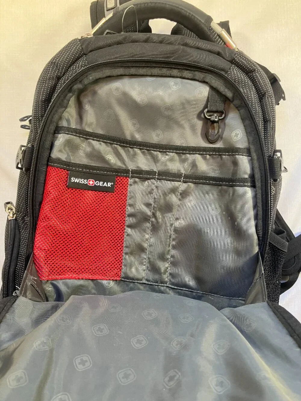 SwissGear swiss gear